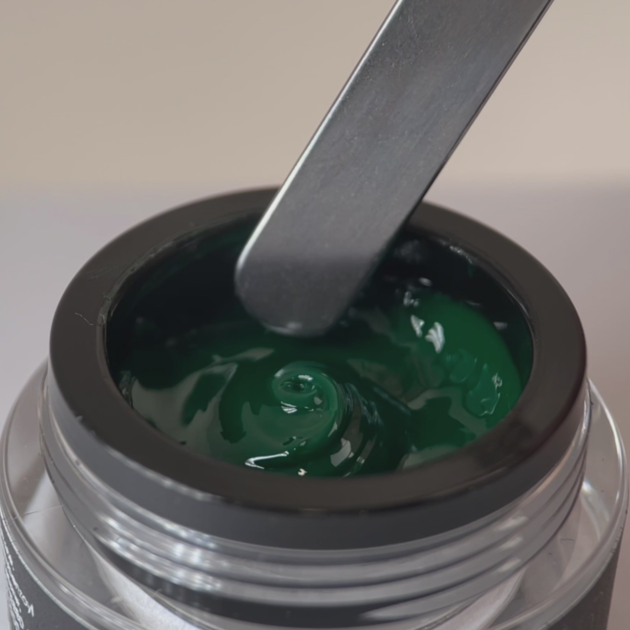 Carica video: Gel per decorazioni art pasta - verde