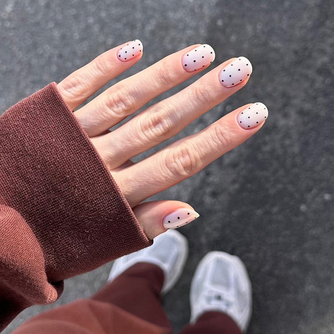 Tendenze Unghie 2026: colori, nail art e trend da provare