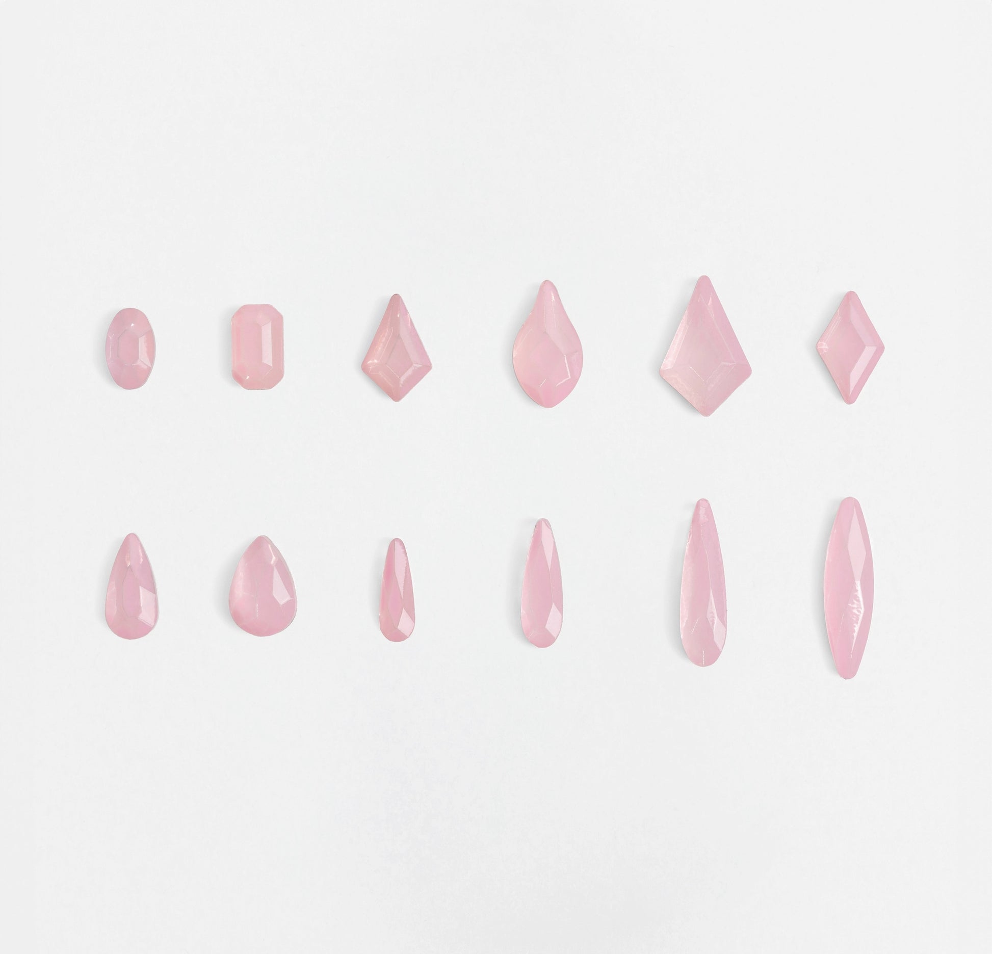 Cristalli Rosa Opal assortiti per nail art.