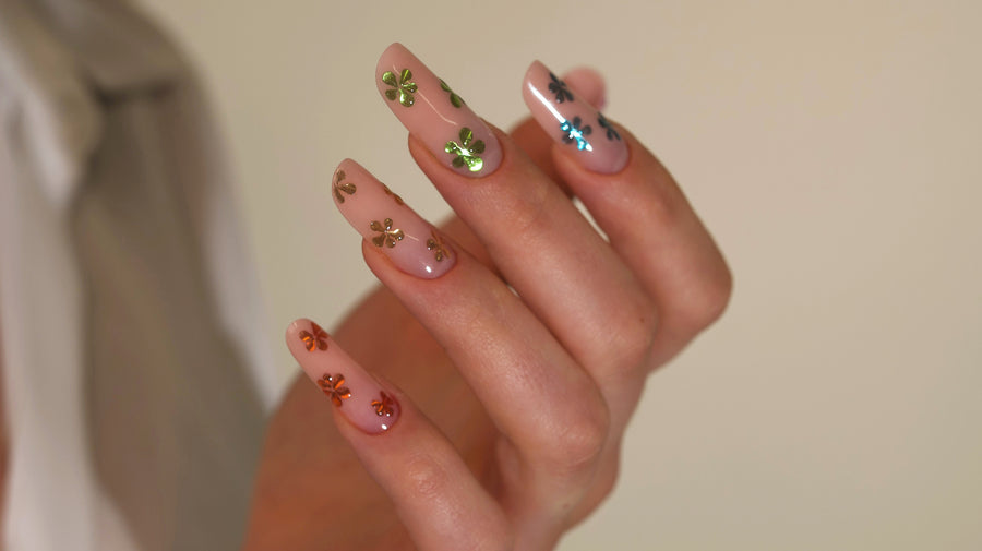 NAIL ART