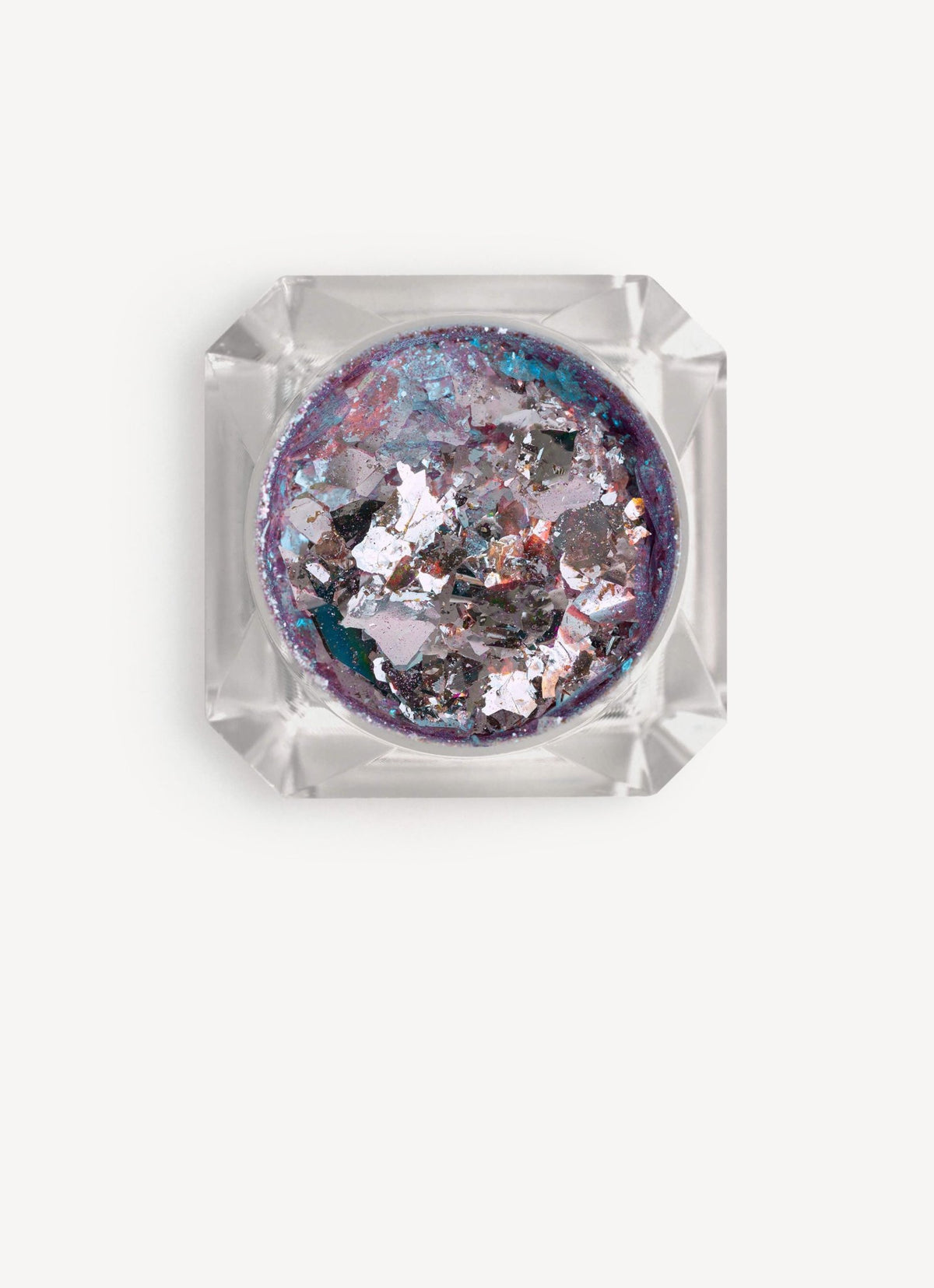 Lilac flakes