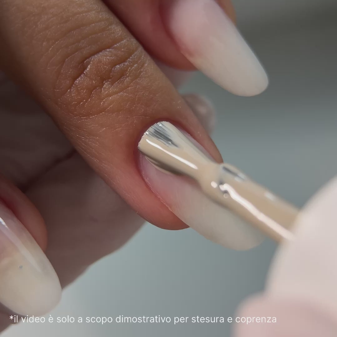 Load video: Smalto Semipermanente Dreamer C235