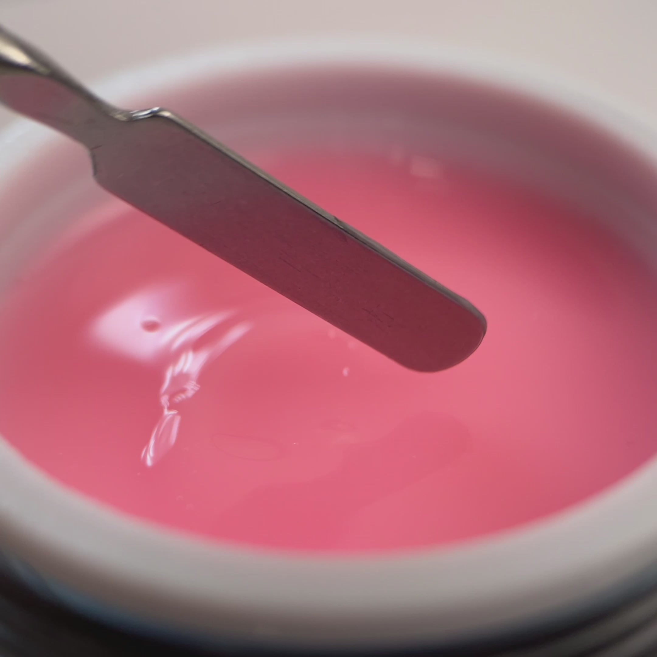 Carica video: Gel per ricostruzione Cold - Bubblegum - consistenza