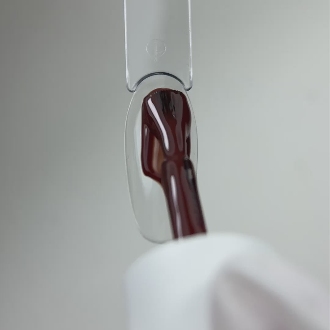 Carica video: Smalto Semipermanente Nocciolato C191