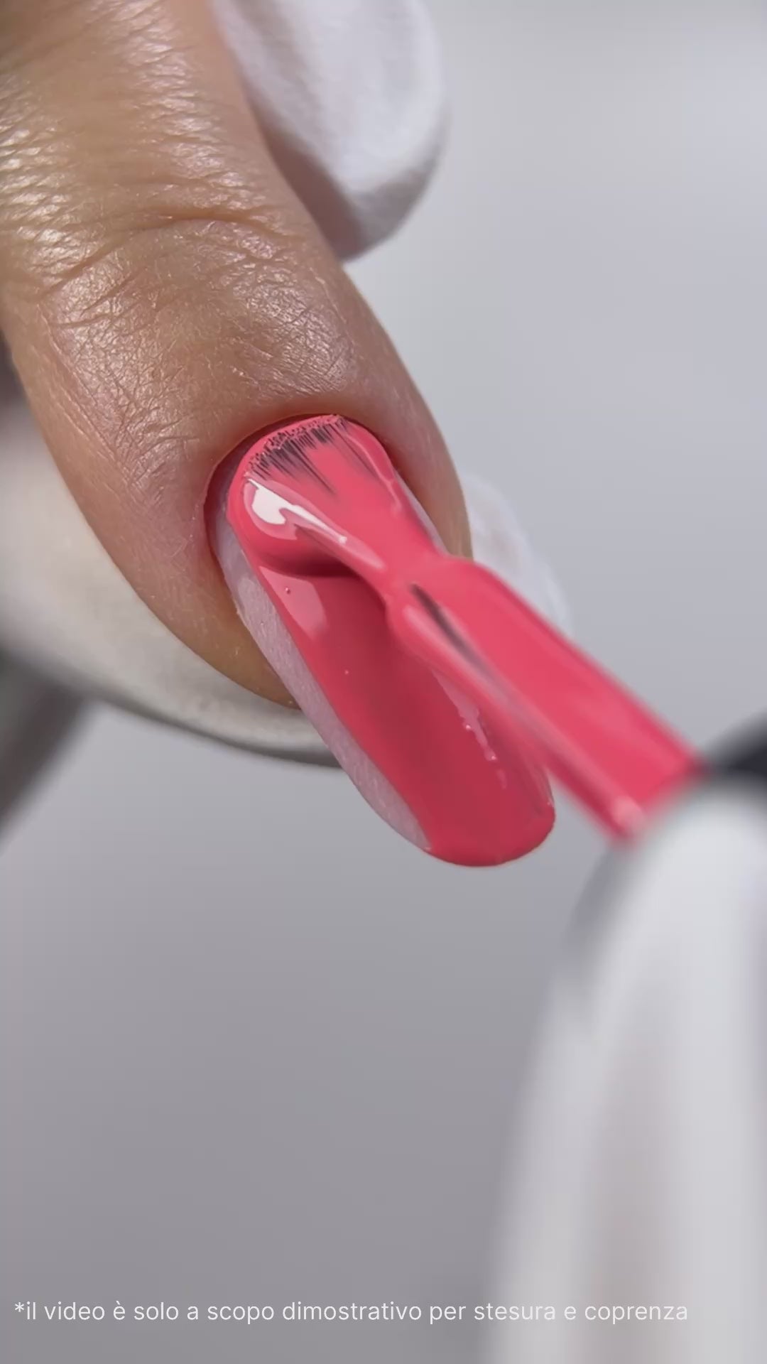 Upload video: Semi-Permanent Nail Polish Ballet Pink C219