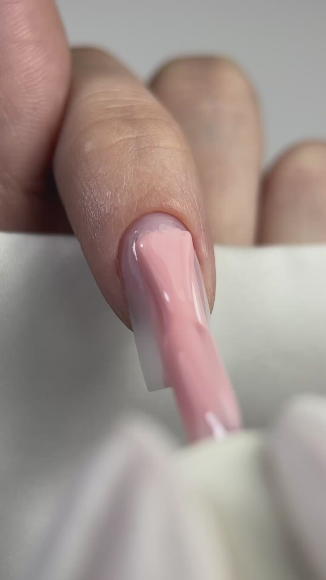 Upload video: Liquid Gel Milky Nude 14 ml