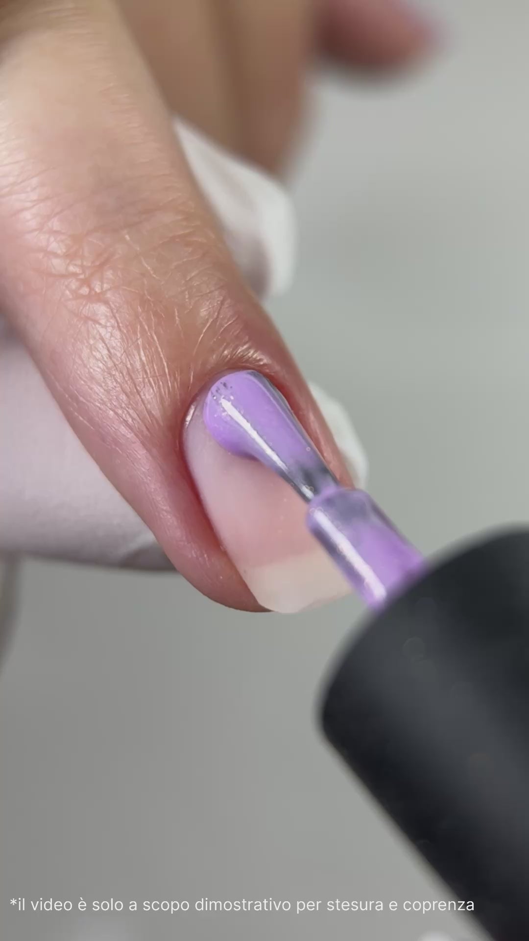 Upload video: Semi-Permanent Nail Polish Ballet Pink C219