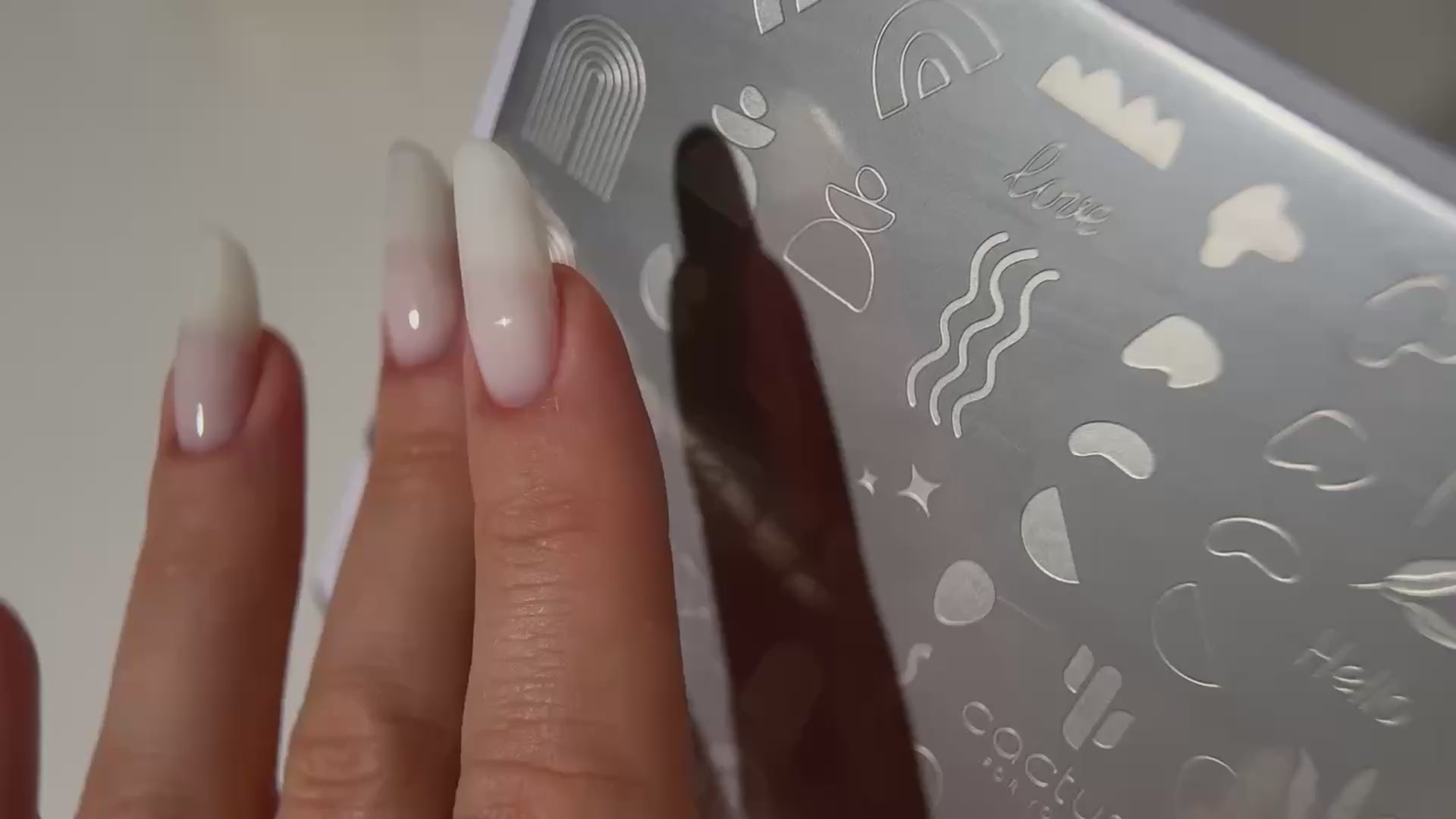 Carica video: 