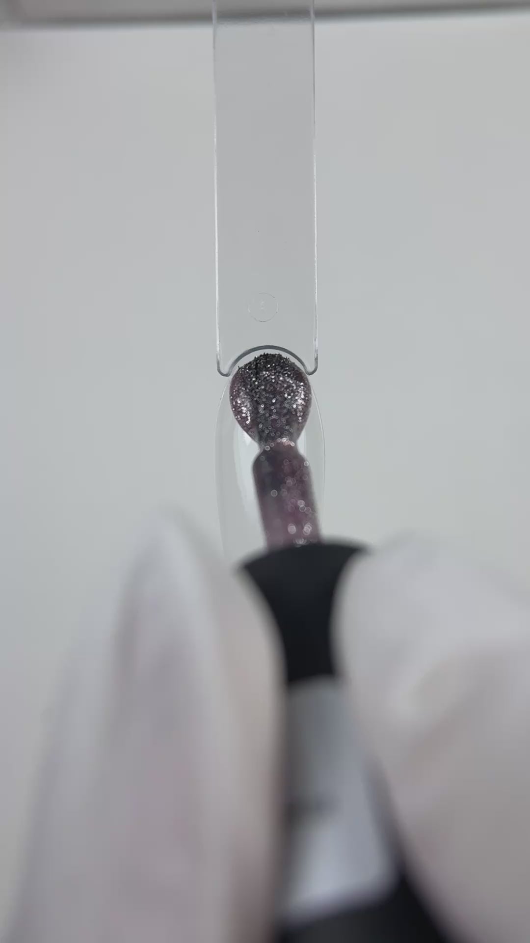 Carica video: Smalto Semipermanente Cat Eye C173