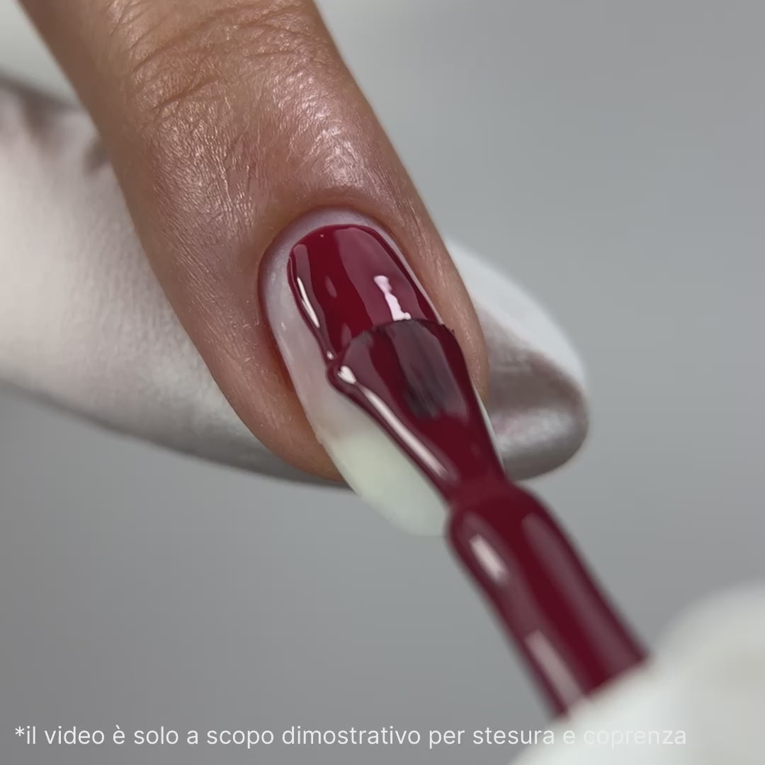 Load video: Smalto Semipermanente Next Step C242