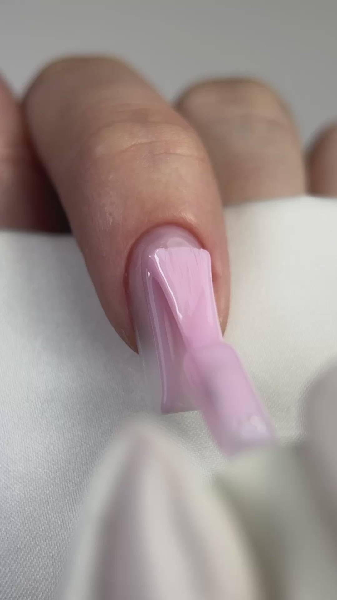 Upload video: Liquid Gel Ballerina Pink 14 ml