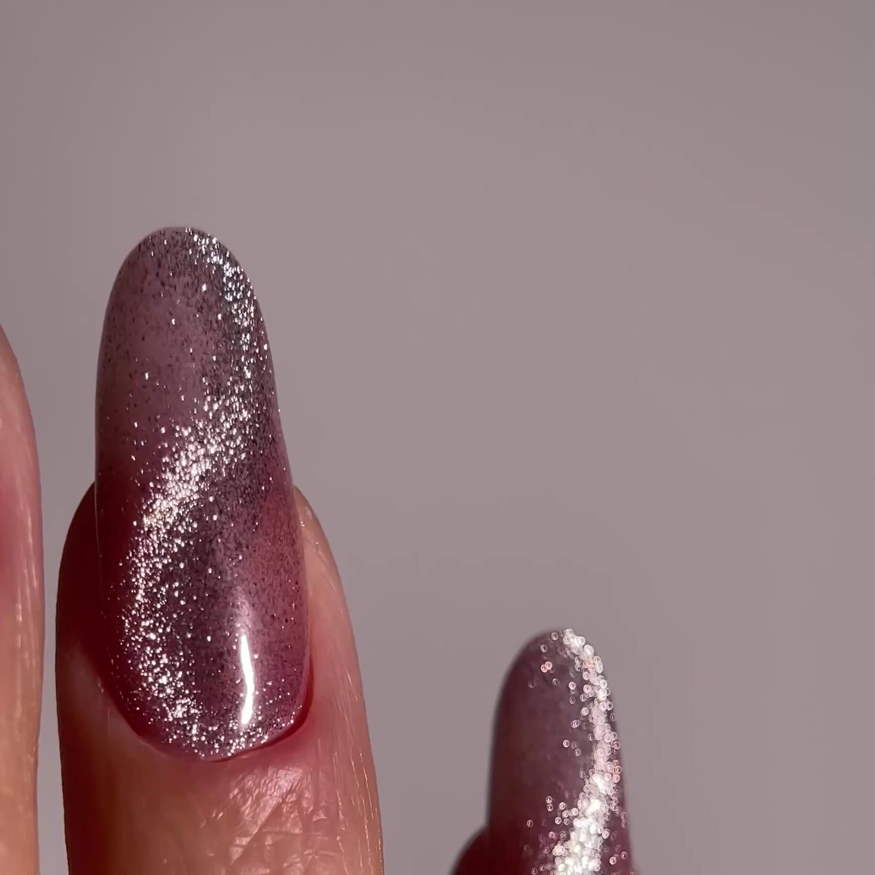 Carica video: Smalto Semipermanente Cat Eye C173