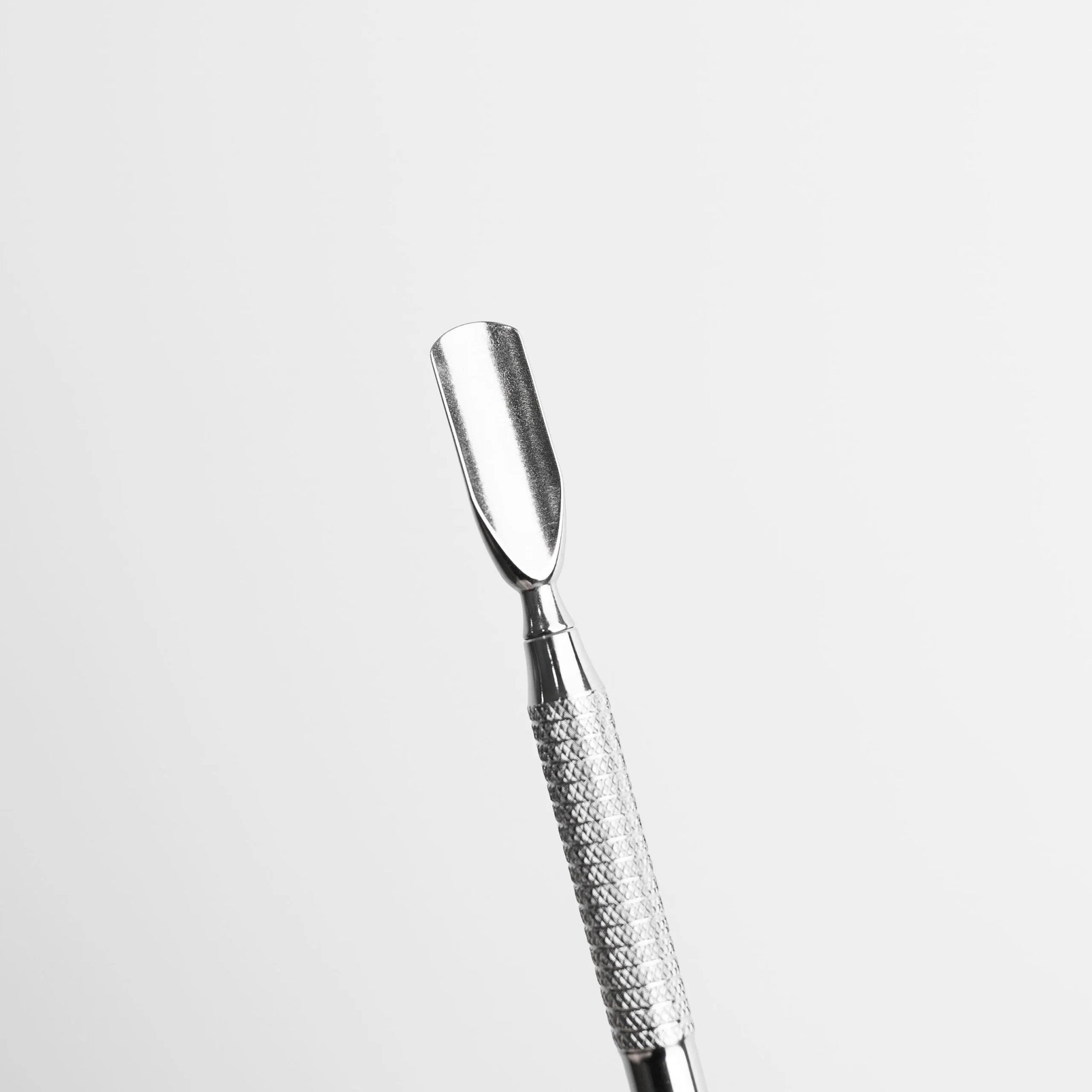 Spingi cuticole EXPERT 80 TYPE 5 - dettaglio punta a cucchiaio
